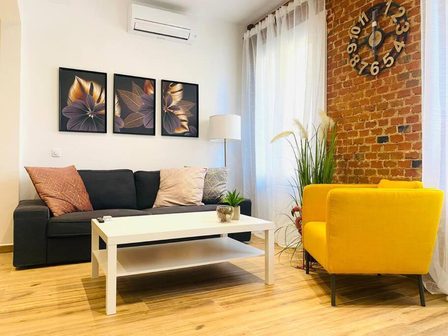 Style & Design Flat In The Center Of Madrid Apartment Exterior photo