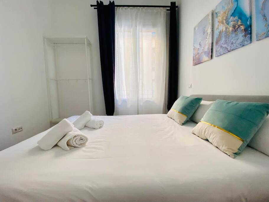 Style & Design Flat In The Center Of Madrid Apartment Exterior photo